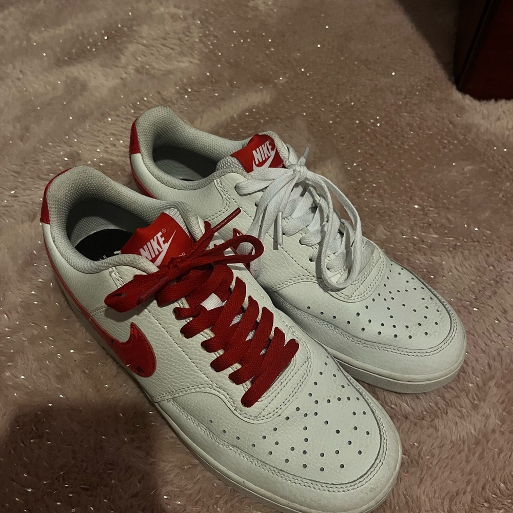 Nike White and Red Sneakers